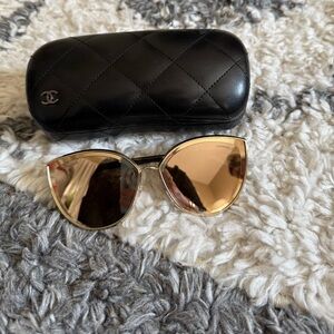 CHANEL sunglasses 18kt gold model 4222